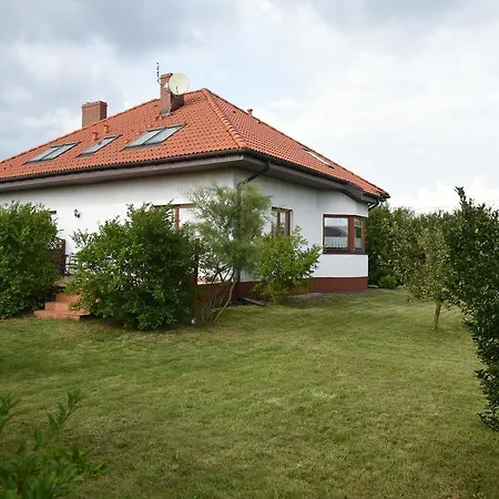 Mit Garten *